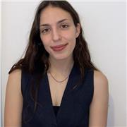 Estudiante de Ingeniería Biomédica ofrece clases para estudiantes de primaria y secundaria